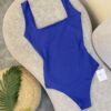 BODYS UNICOLORES - body cuadrado azul rey