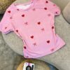 BLUSA FEM SUBLIMADA 💞 - lazo y corazones